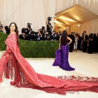 En clave Rosalía: homenaje a Lola Flores para su debut en la MET gala 2021