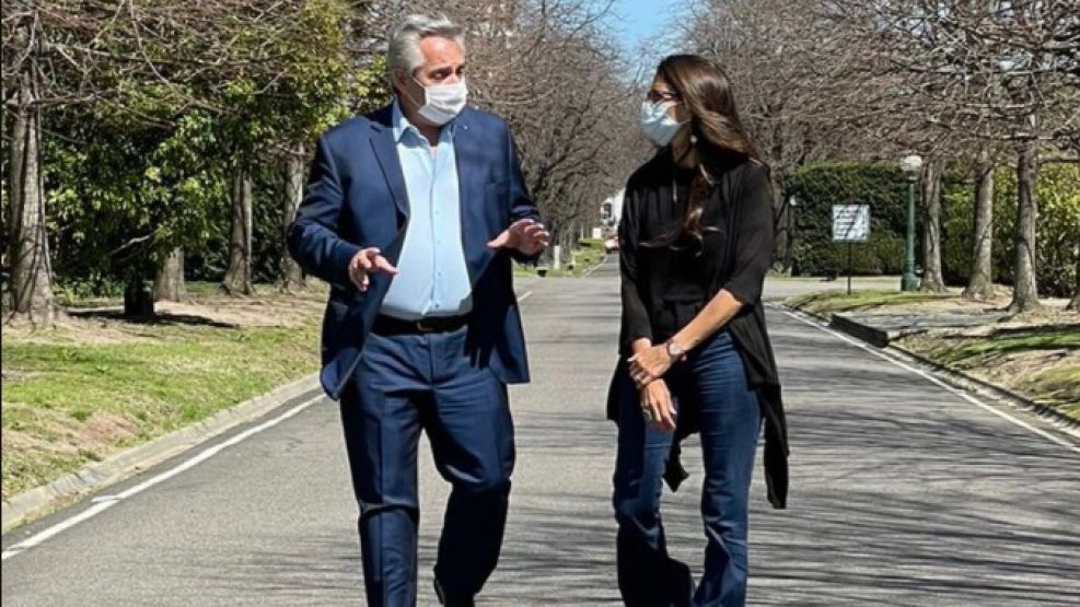 Alberto Fernández y Elizabeth Gómez Alcorta