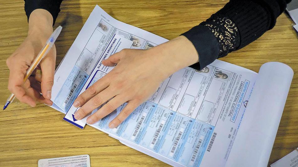 20210919_votacion_democracia_cedoc_g