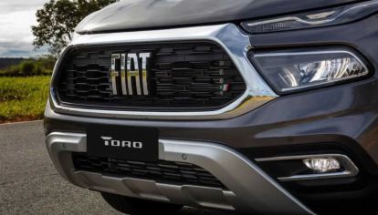 La Fiat Toro Volcano adopta la parrilla de las versiones Ranch y Ultra
