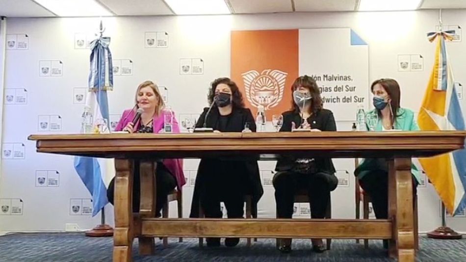 Carla Vizzotti en Tierra del Fuego