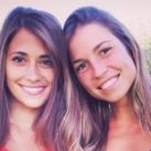 Conocé quién es y a que se dedica Carla, la hermana menor de Antonella Roccuzzo