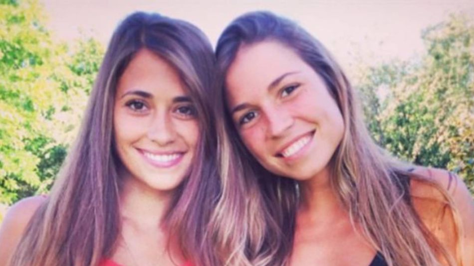 Conocé quién es y a que se dedica Carla, la hermana menor de Antonella Roccuzzo