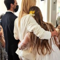 Nicole Neumann y Fabián Cubero, compartieron la comunión de Allegra, junto a sus parejas