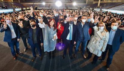 Frente de todos. Apunta a gastar más para remontar la elección en noviembre.