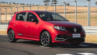 Renault Sandero R.S se despide, ¿cuántas unidades quedarán en Argentina?