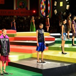 Modelos presentan creaciones para la colección Dior Womenswear Primavera Verano 2022 en París durante la Semana de la Moda de París. | Foto:Christophe Archambault / AFP