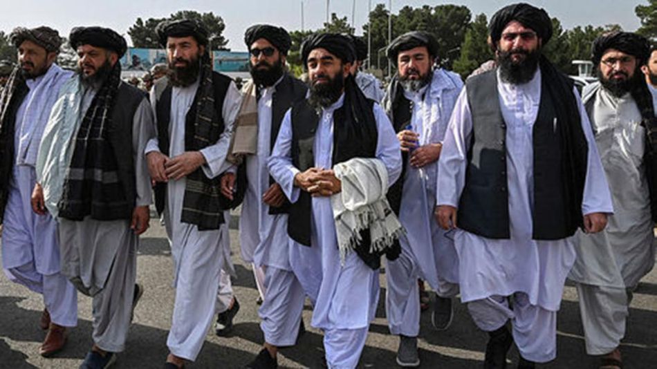 Barba de los talibanes 202110928