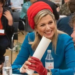 Máxima de Holanda: Su arriesgada y colorida combinación fashion