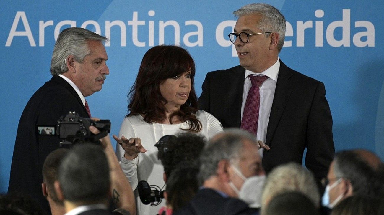 Las fotos que dejó el acto que volvió a mostrar en público a Alberto Fernández y Cristina Kirchner, luego de la carta que derivó en el cambio de Gabinete.