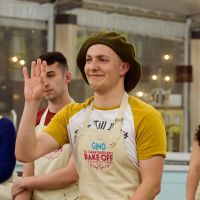 Como Messi y Antonela: la historia de amor de Gino de "Bake Off"
