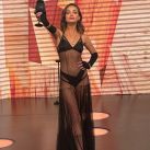 Brenda Asnicar vestido transparente