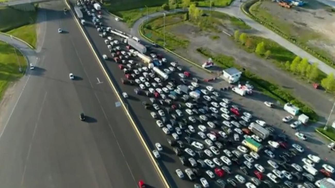 accesos colapsados en CABA, embotellamientos en ruta 2 y peajes