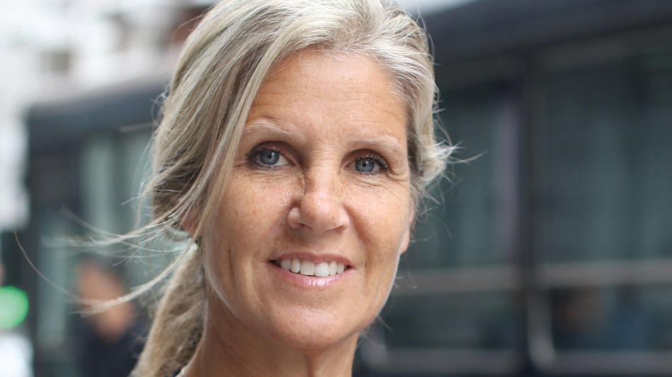 Cynthia Hotton