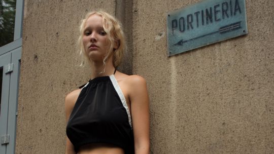 Adriana Morandi, la diseñadora argentina que apuesta por la moda futurista en Milán