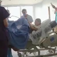 Pampita mostró impactantes imágenes del parto de Ana