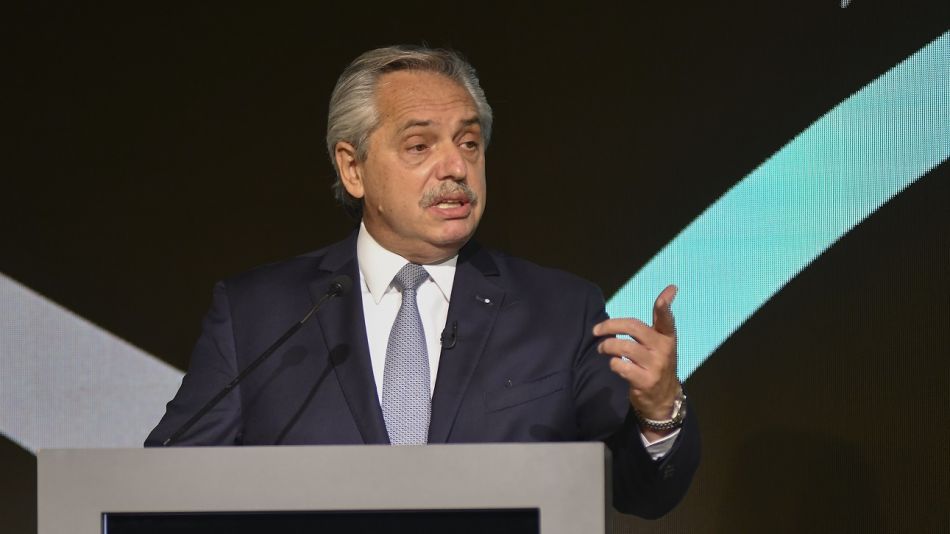 Alberto Fernández
