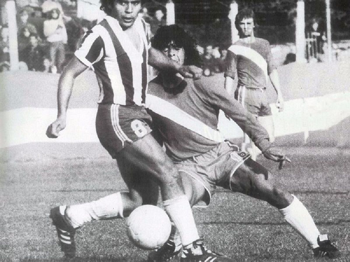 El 20 de Octubre de 1976 Diego Armando Maradona debutó en Primera