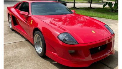Una Ferrari con base de Camaro y precio de Renault Kwid