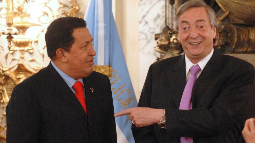 Hugo Chavez y Nestor Kirchner 20211019