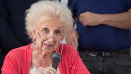 Estela de Carlotto defendió el reclamo mapuche en Río Negro: "Cuenten con nosotros"