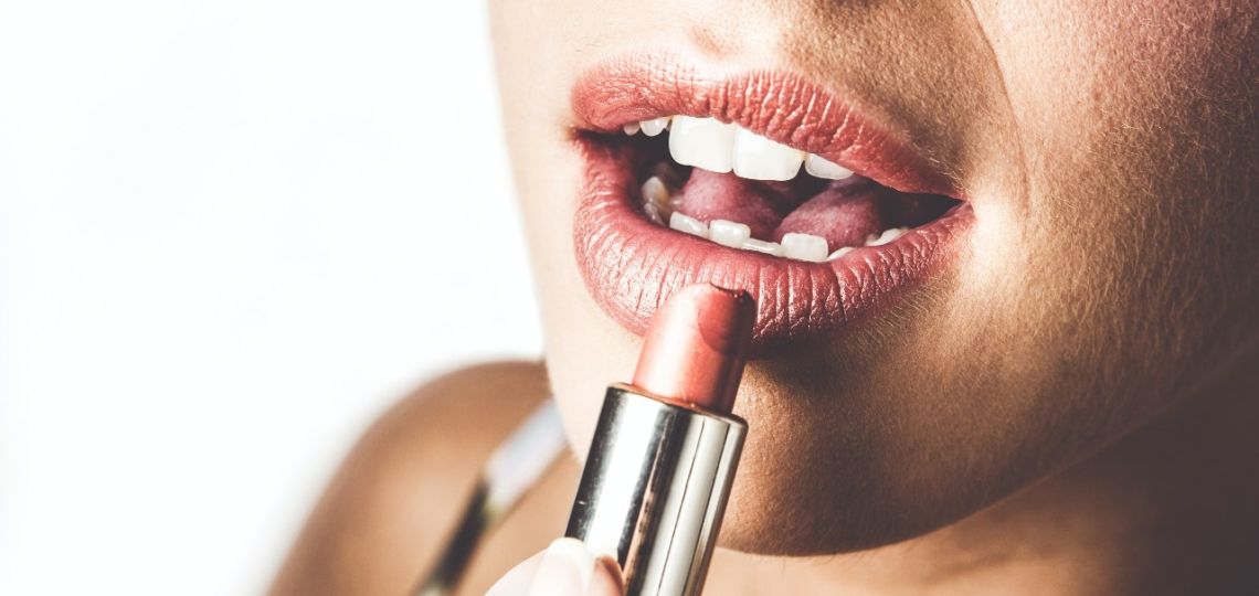Maquillaje para mayores de 50 años: estos son los tips para un look perfecto