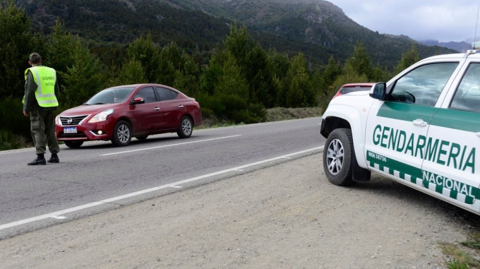 Gendarmería sale a controlar rutas y moviliza refuerzos a la Cordillera 20211022