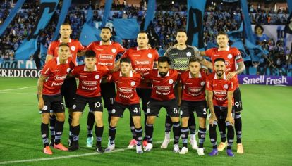 APUNTA ALTO. Al equipo todavía no le dan los números, pero el objetivo es pelear por el retorno a la máxima divisional de la AFA.