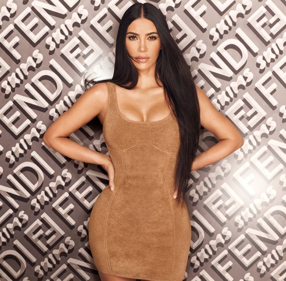 x SKIMS: La exclusiva línea de Kardashian para Fendi Marie Claire
