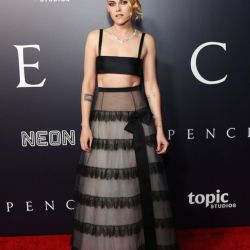 Kristen Stewart deslumbró vestida por Chanel, en la premiere de Spencer 