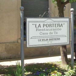 La Porteña (Azcuénaga).