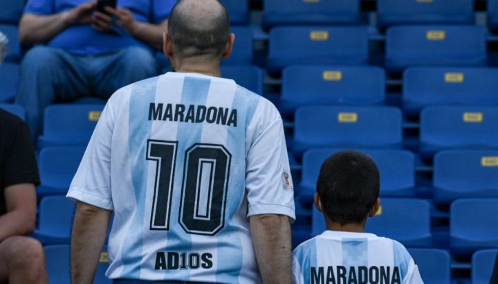 Homenaje a Maradona 