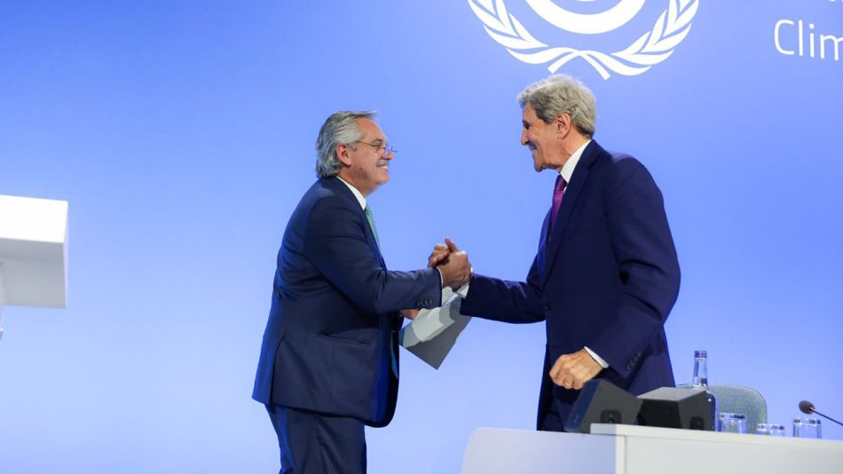 Alberto Fernández, Joe Biden y John Kerry en el "Lanzamiento del compromiso global de metano" 20211102