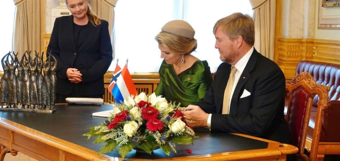 Máxima de Holanda eligió el verde esmeralda para su visita a Noruega