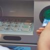 Utilizar siempre terminales y cajeros automáticos que se encuentren en sucursales bancarias u otras instituciones protegidas
