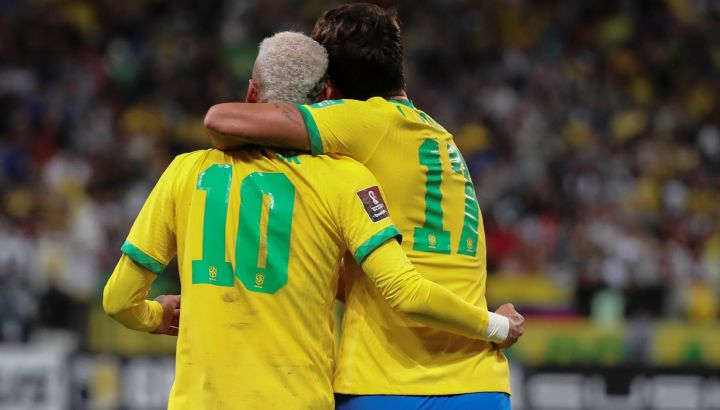 Brasil festejó otra victoria y la clasificación. 