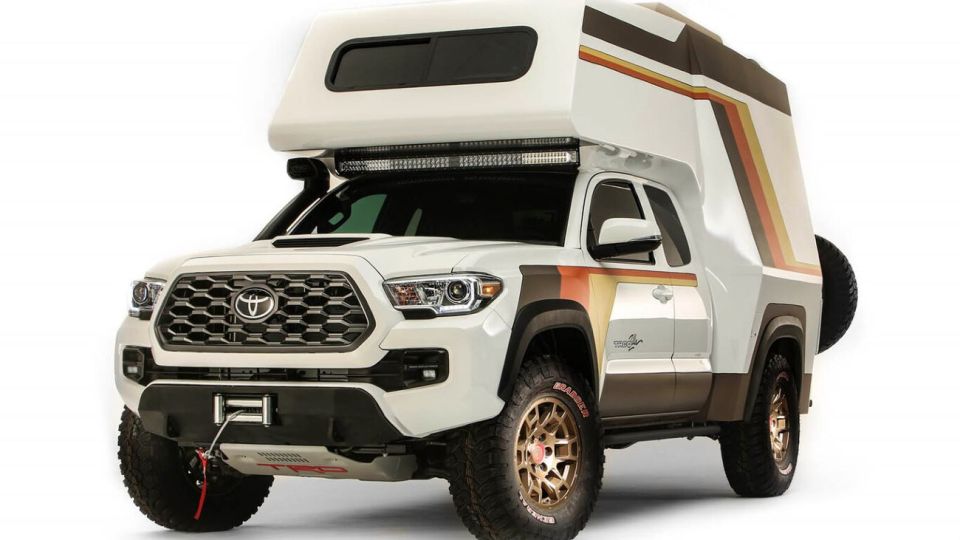 Toyota Tacozilla un camper 4x4 con las comodidades de una casa