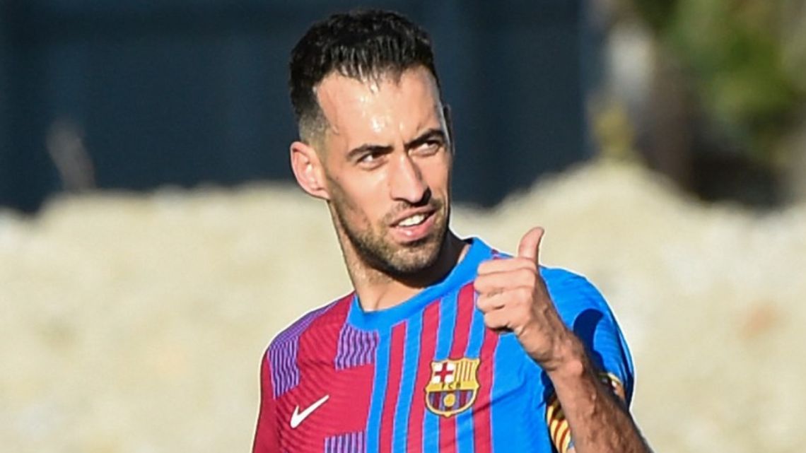 Un campeón del mundo podría reemplazar a Sergio Busquets en el