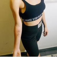 Lali Espósito se tatuó y mostró el proceso en redes sociales