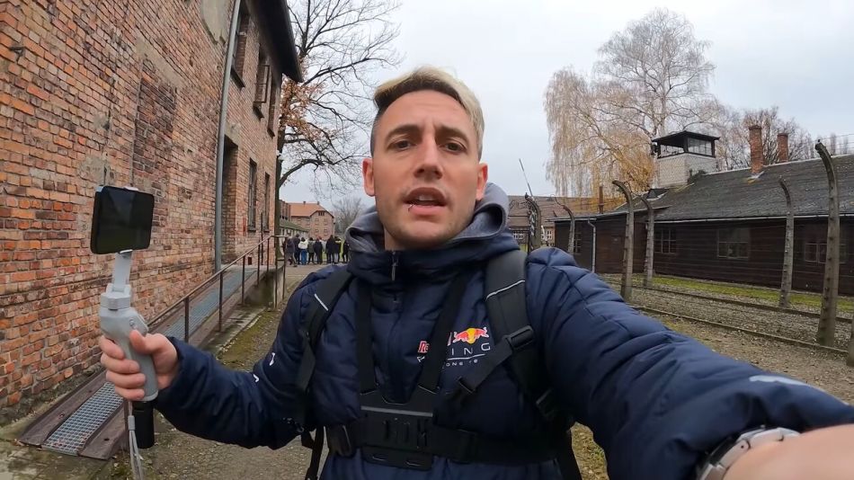 Momo Benavides en Auschwitz