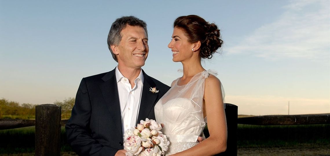 Rememorando los vestidos de boda de Juliana Awada