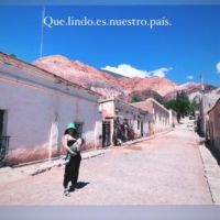 Las fotos de la China Suárez visitando el norte argentino 