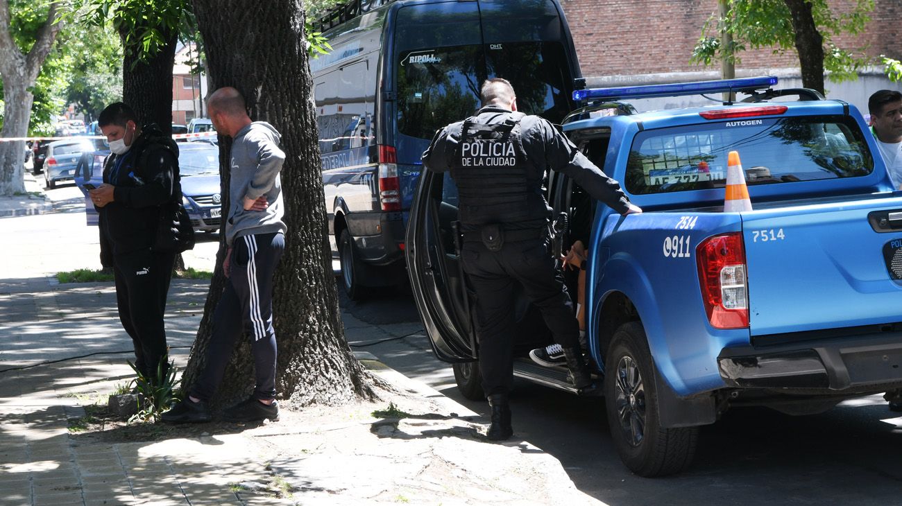 TIROTEO EN BARRACAS ALVARADO Y MEANA