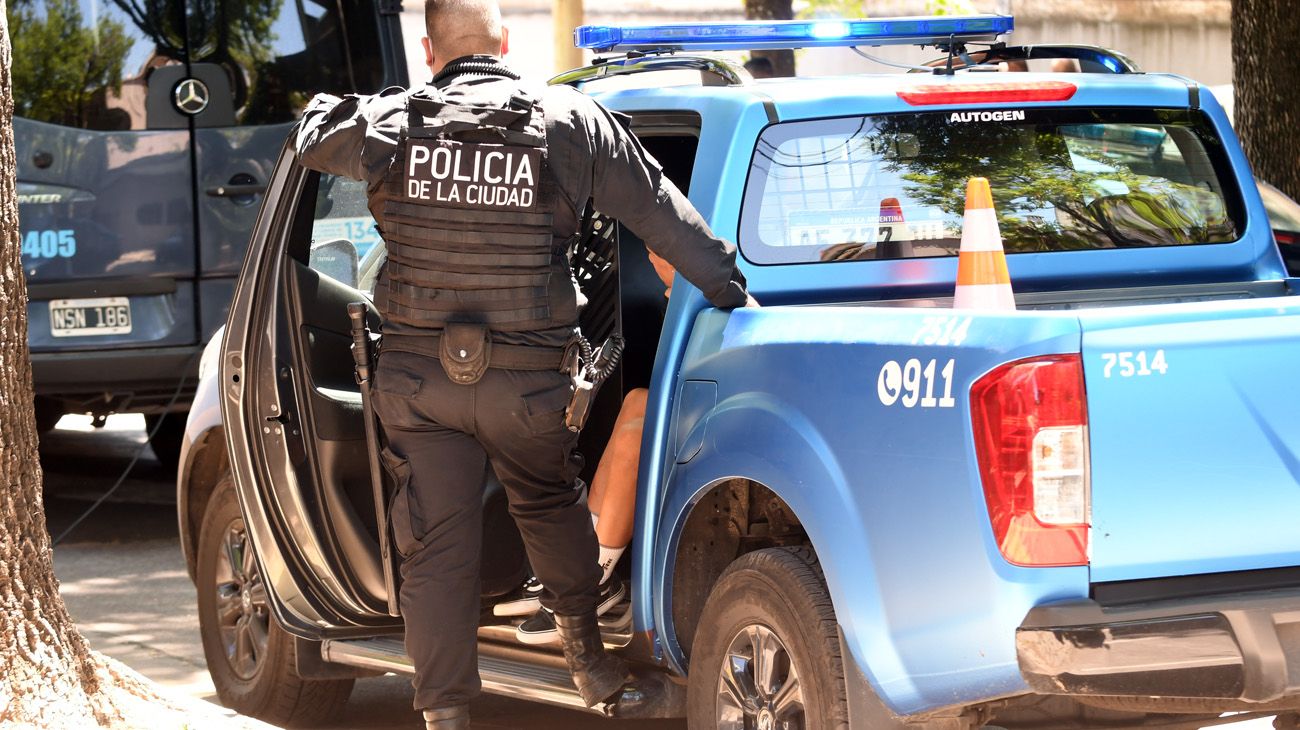 TIROTEO EN BARRACAS ALVARADO Y MEANA