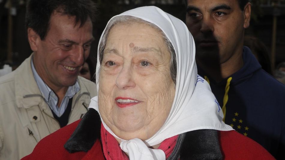 Hebe de Bonafini planteó que quiere a Cristina Kirchner como “presidenta vitalicia”