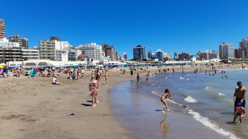 20211121 Las playas de Mar del Plata durante el fin de semana largo