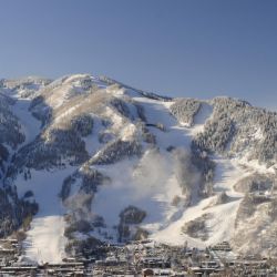 Aspen Snowmass, el centro de esquí de Colorado, cumple 75 años de existencia.