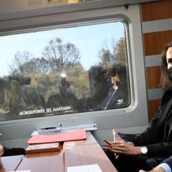 El tren de alta velocidad unirá a partir del 21 de diciembre Madrid con Ourense.