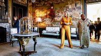 Máxima Zorreguieta impactó con un outfit "orange" en su palacio