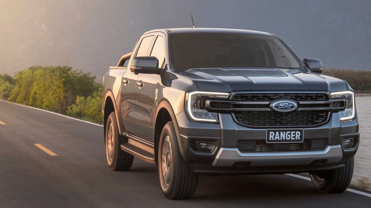 Ford prepara la nueva Ranger híbrida para 2024 Parabrisas